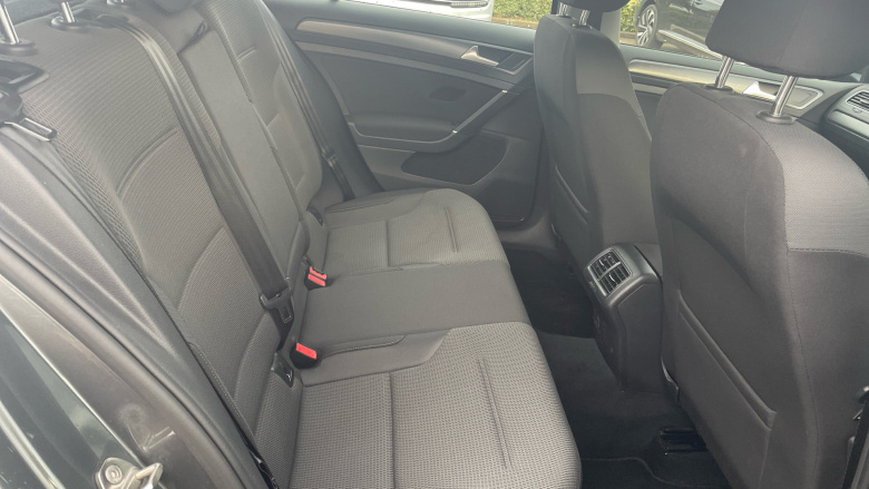 Volkswagen Golf 1.5 TSI EVO SE [Nav] 5dr Petrol Hatchback